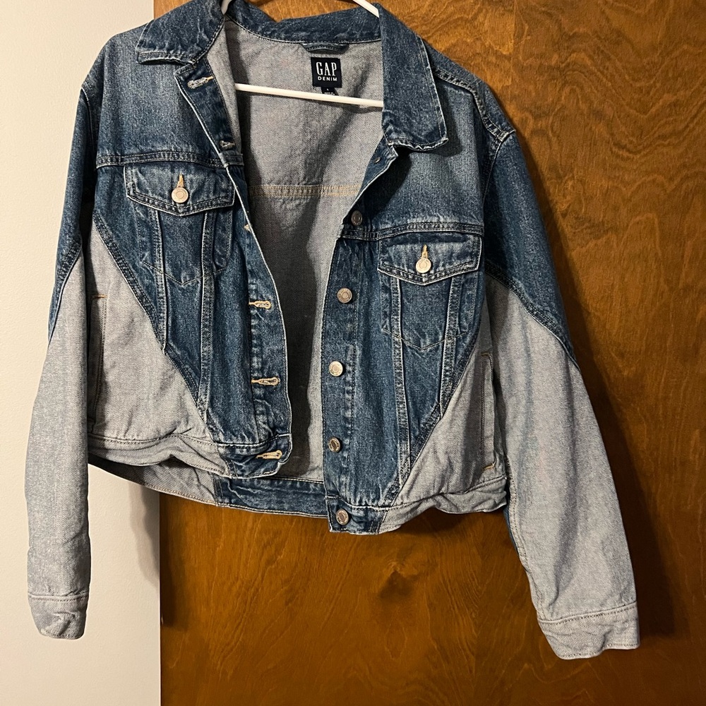 Gap Denim Jacket size Large Western style two-tone